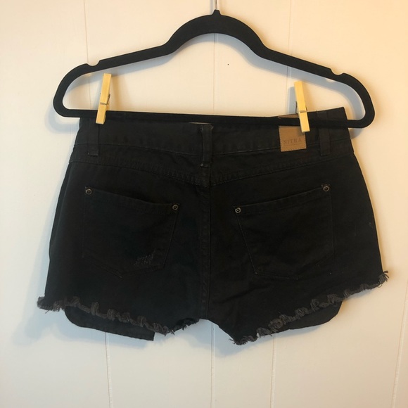 SITKA size 28 jean shorts - Picture 2 of 5